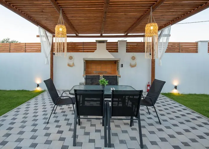 Garden Olive Luxury Tatil Evi Archangelos (Rhodes)