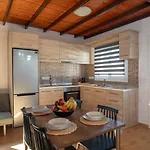 بيت للعطل Garden Olive Luxury *